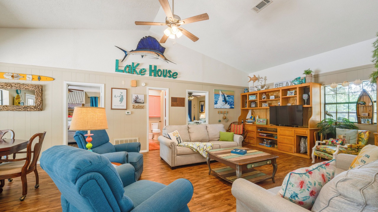Photo of Bedroom in Chico