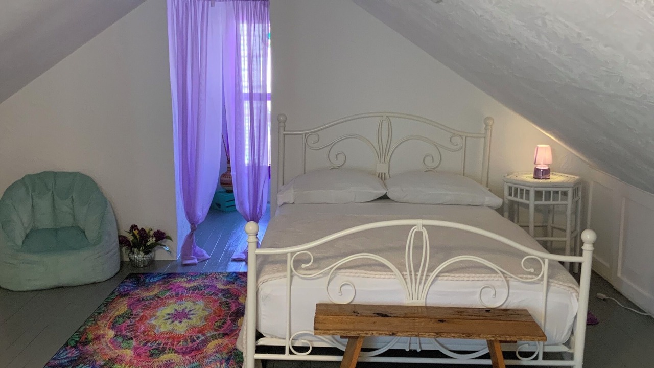 Photo of Bedroom in Jamestown