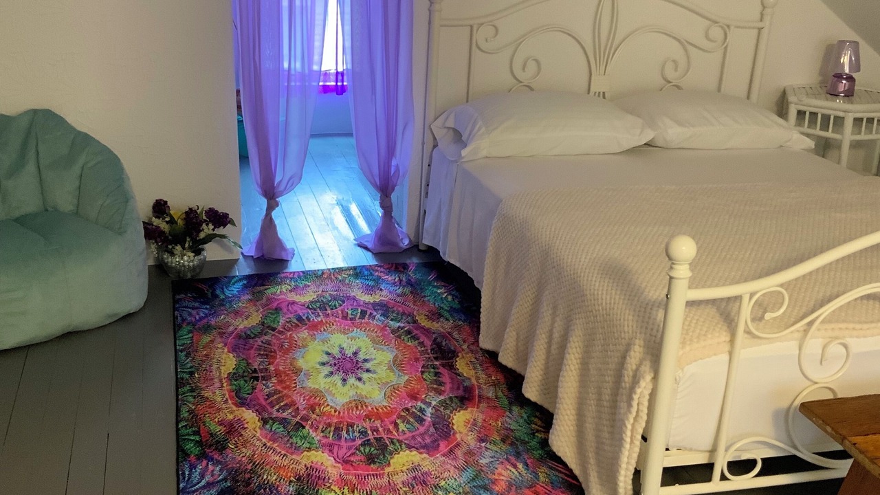 Photo of Bedroom in Jamestown