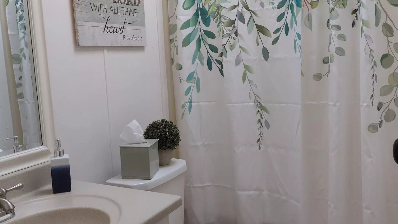 Photo of Bathroom in Bird In Hand