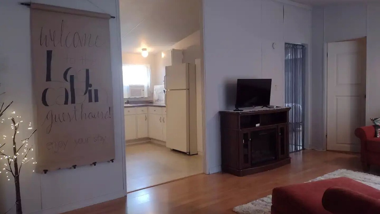 Photo of Others in Bird In Hand