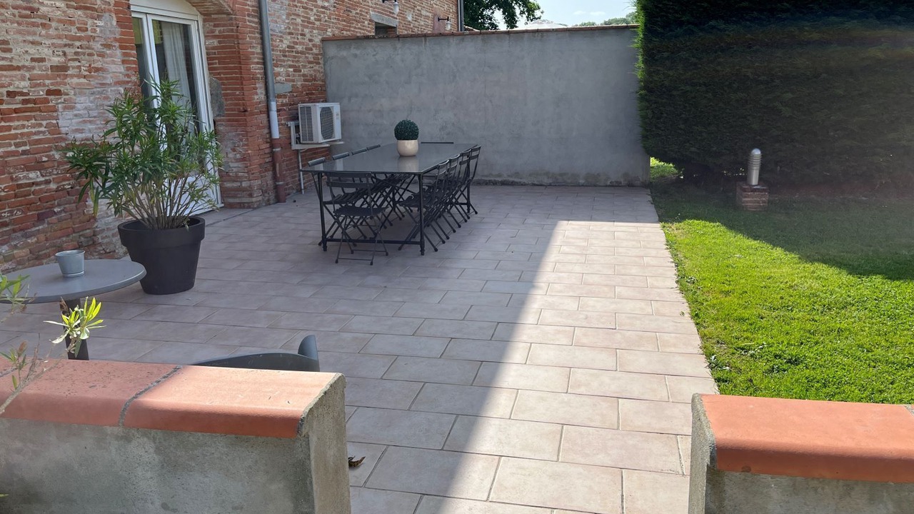 Photo of Outdoor in Sainte-Foy-d'Aigrefeuille