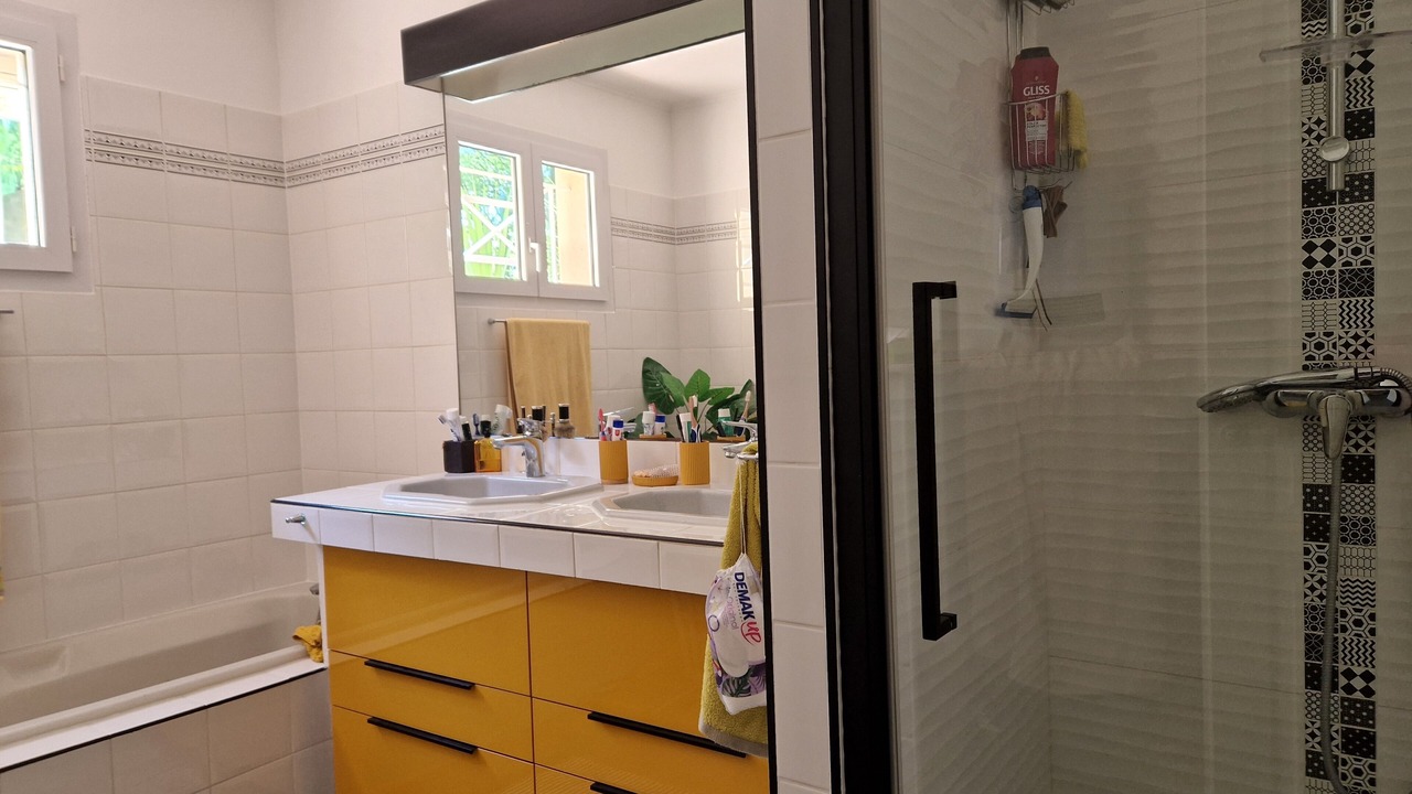 Photo of Bathroom in Bruguieres