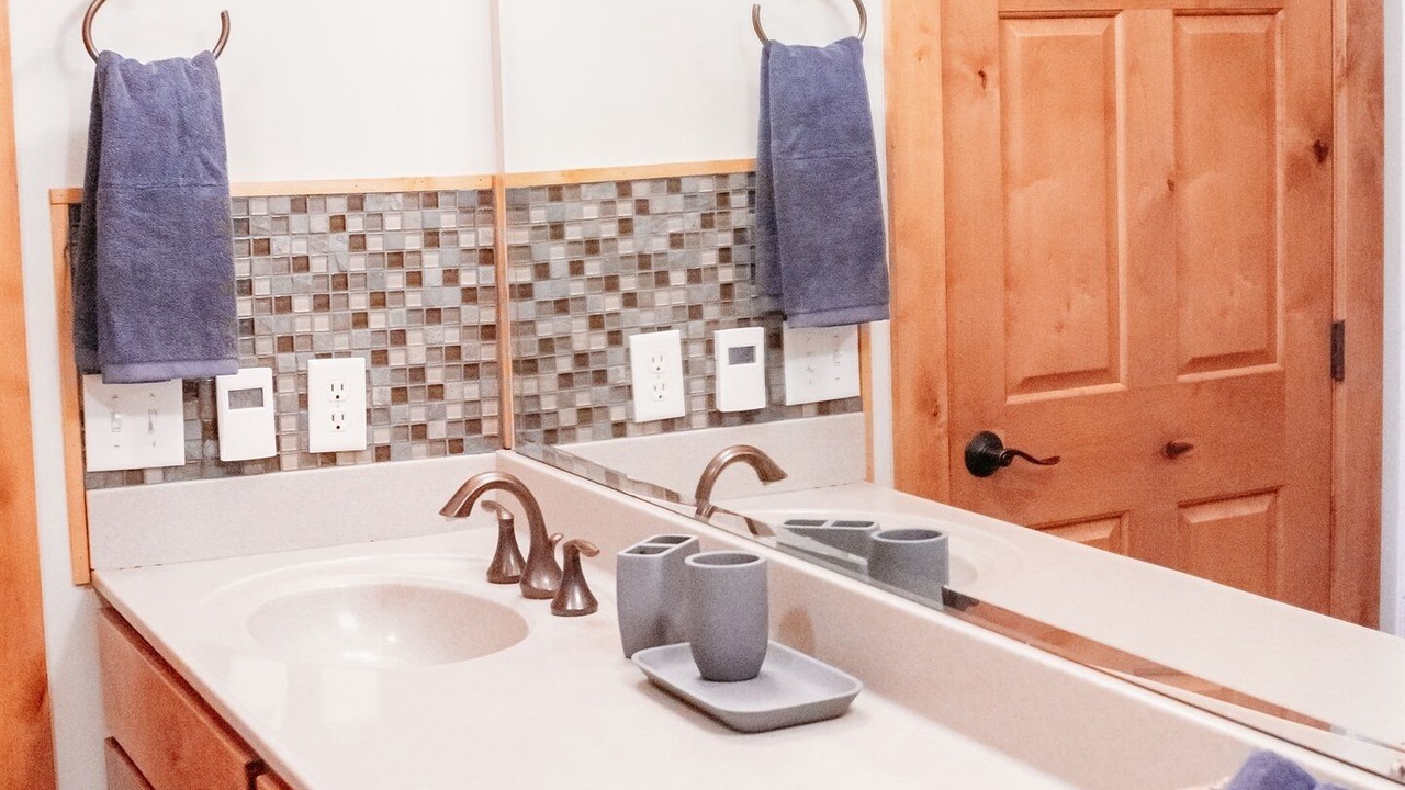 Photo of Bathroom in Salina