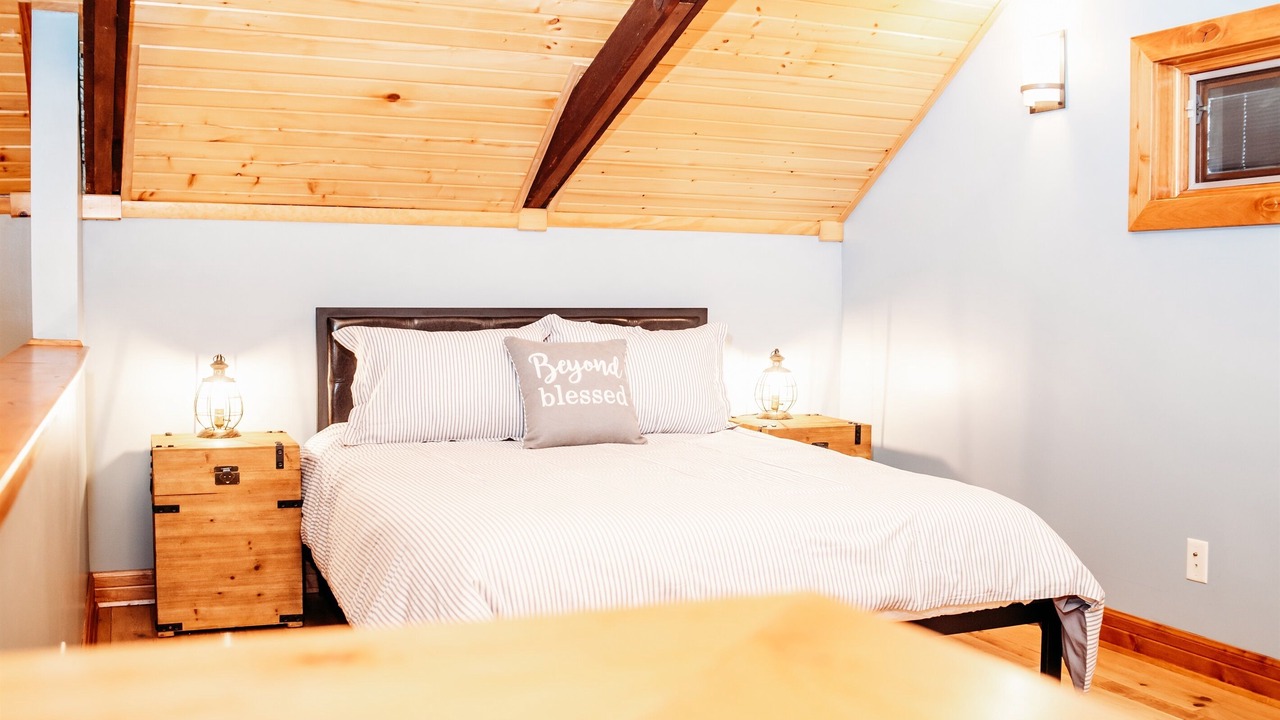 Photo of Bedroom in Salina