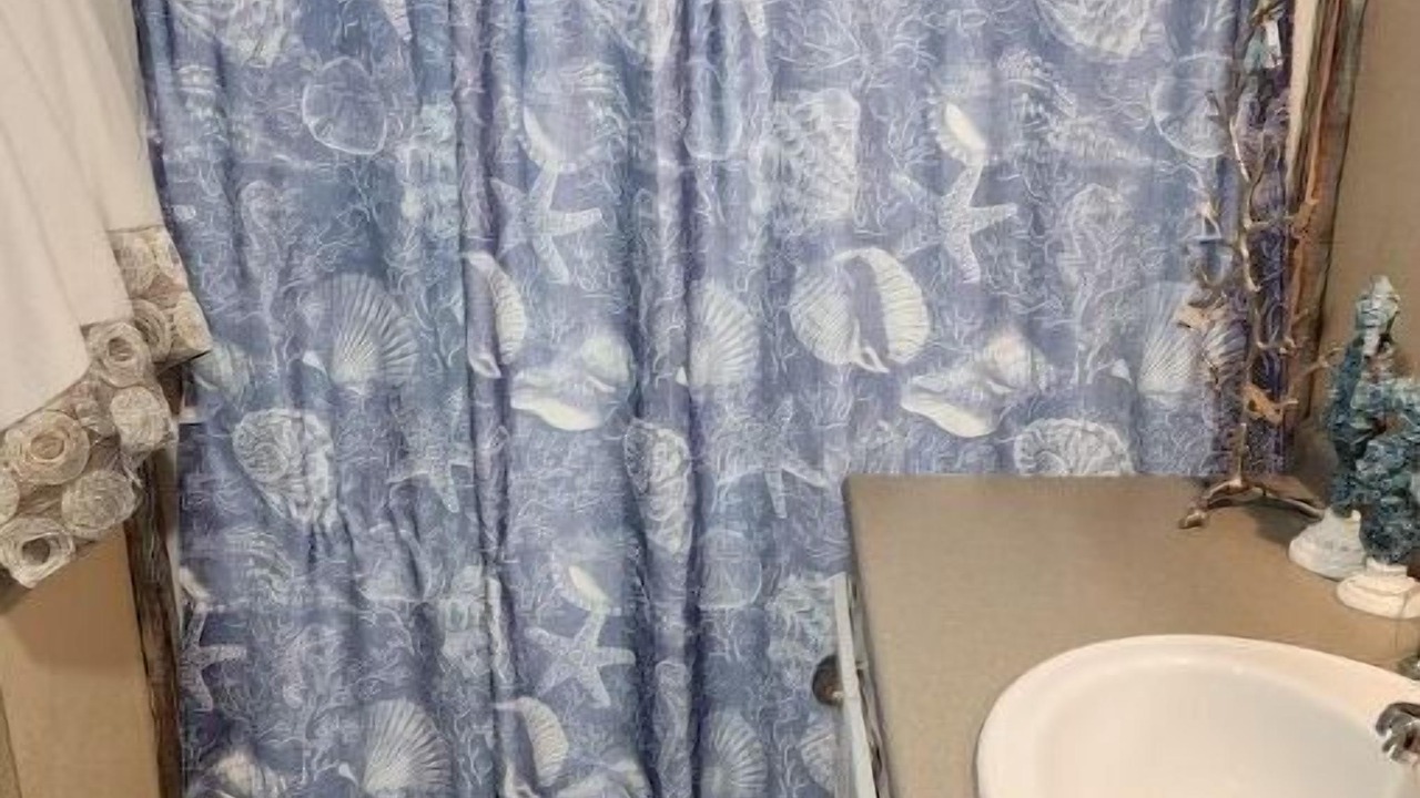 Photo of Bathroom in Perry