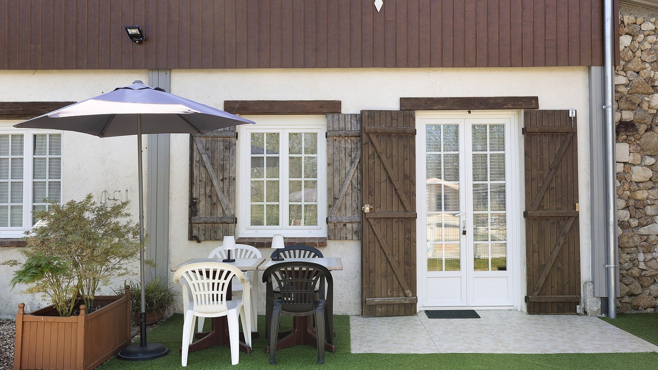 Photo of Outdoor in Noyant-Villages