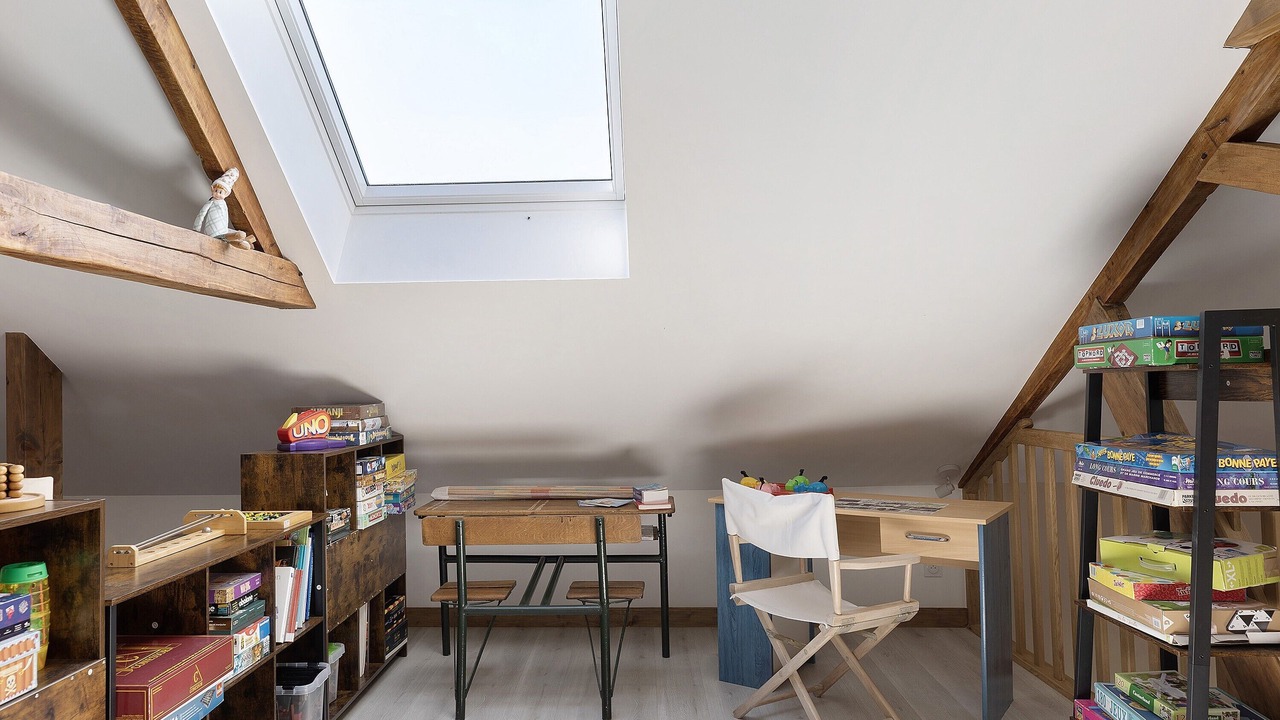 Photo of Bedroom in Noyant-Villages