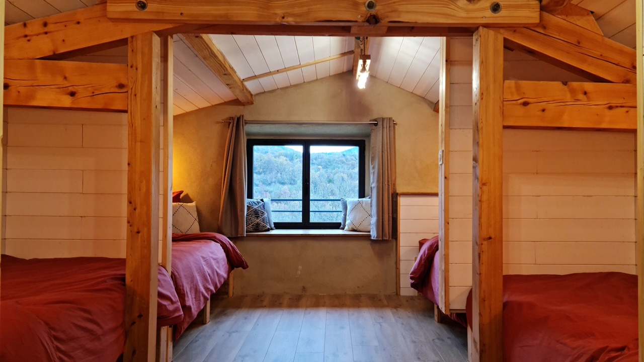 Photo of Bedroom in Villeneuve-dʼAllier