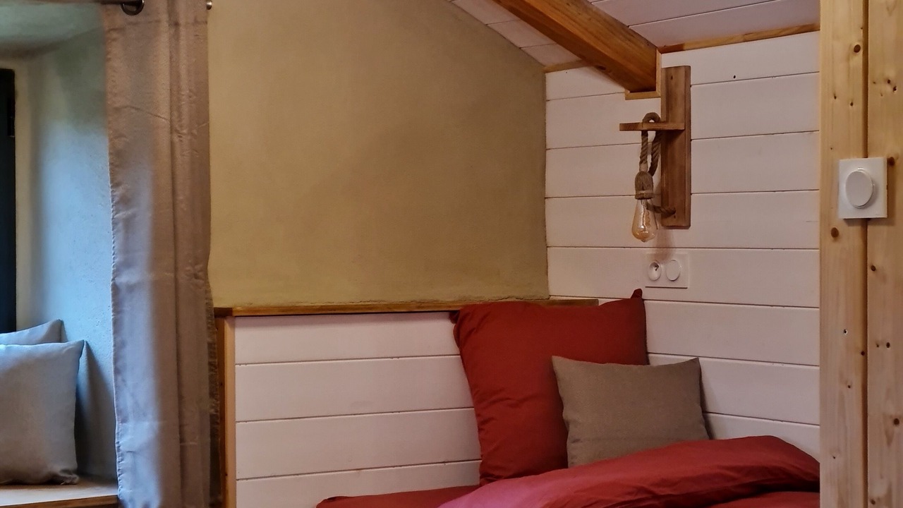 Photo of Bedroom in Villeneuve-dʼAllier