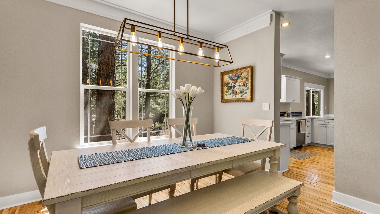 Photo of Livingroom in Ponderosa Trails