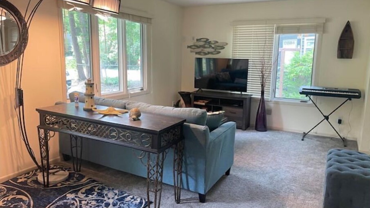Photo of Livingroom in Plymouth