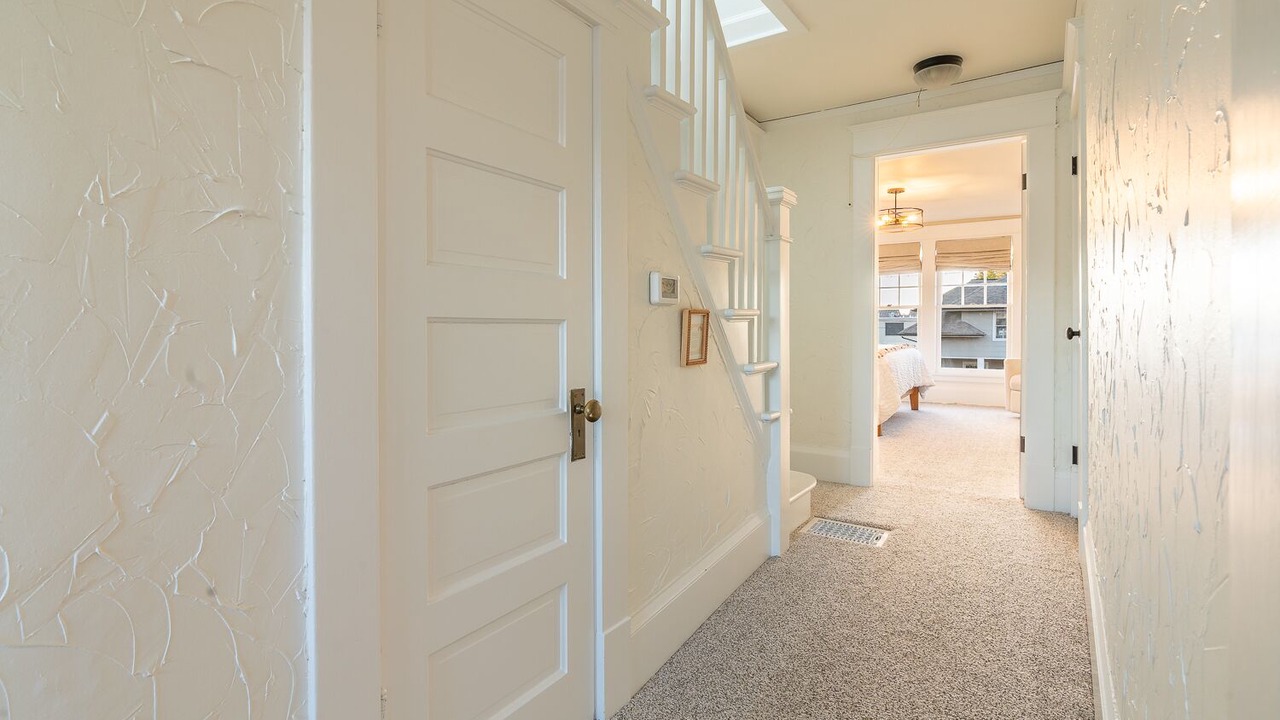 Photo of Others in The Bowl of Edmonds