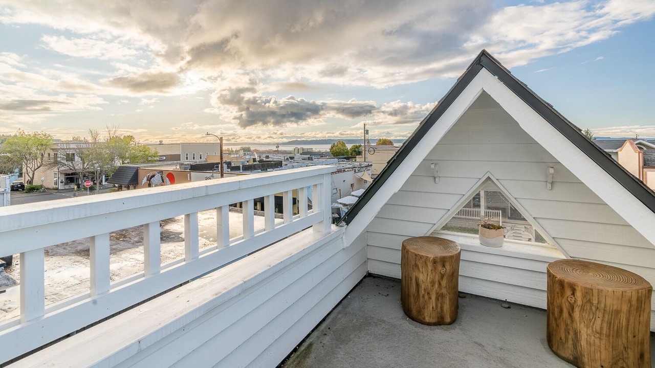 Photo of Outdoor in The Bowl of Edmonds