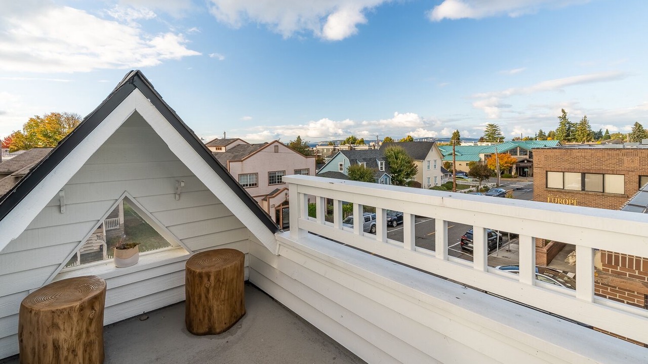 Photo of Outdoor in The Bowl of Edmonds