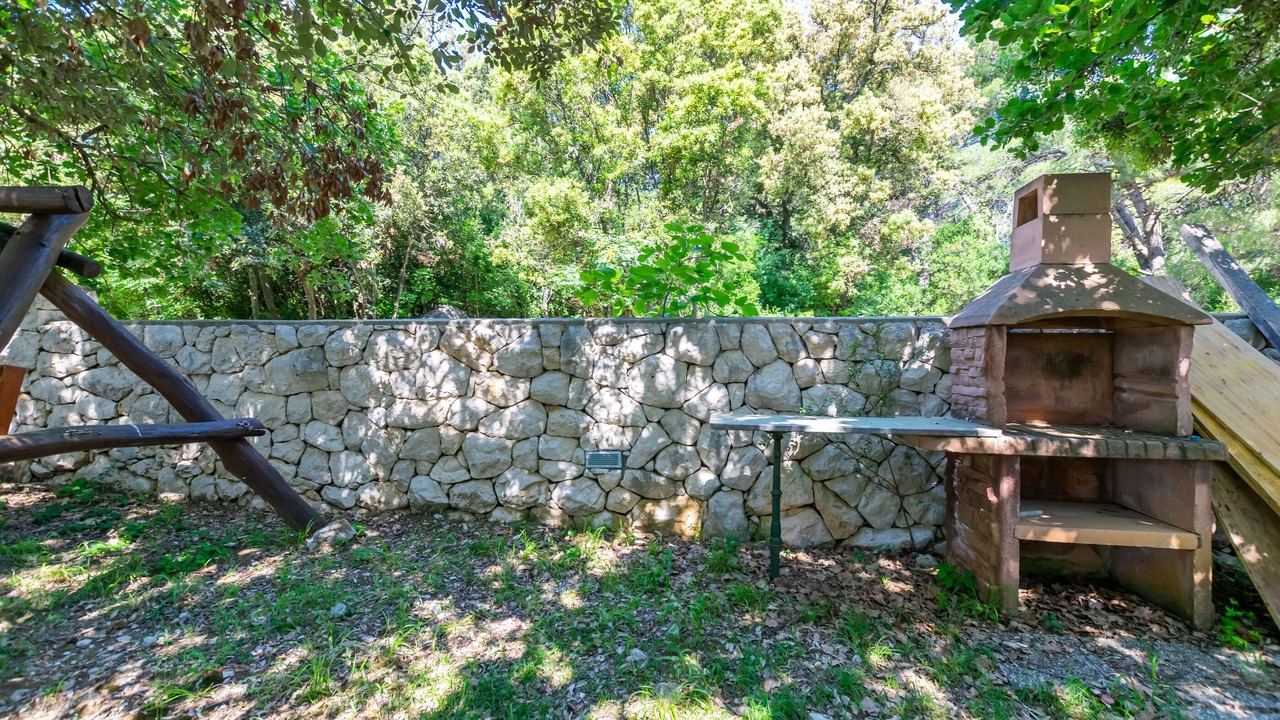 Photo of Outdoor in Suha Punta