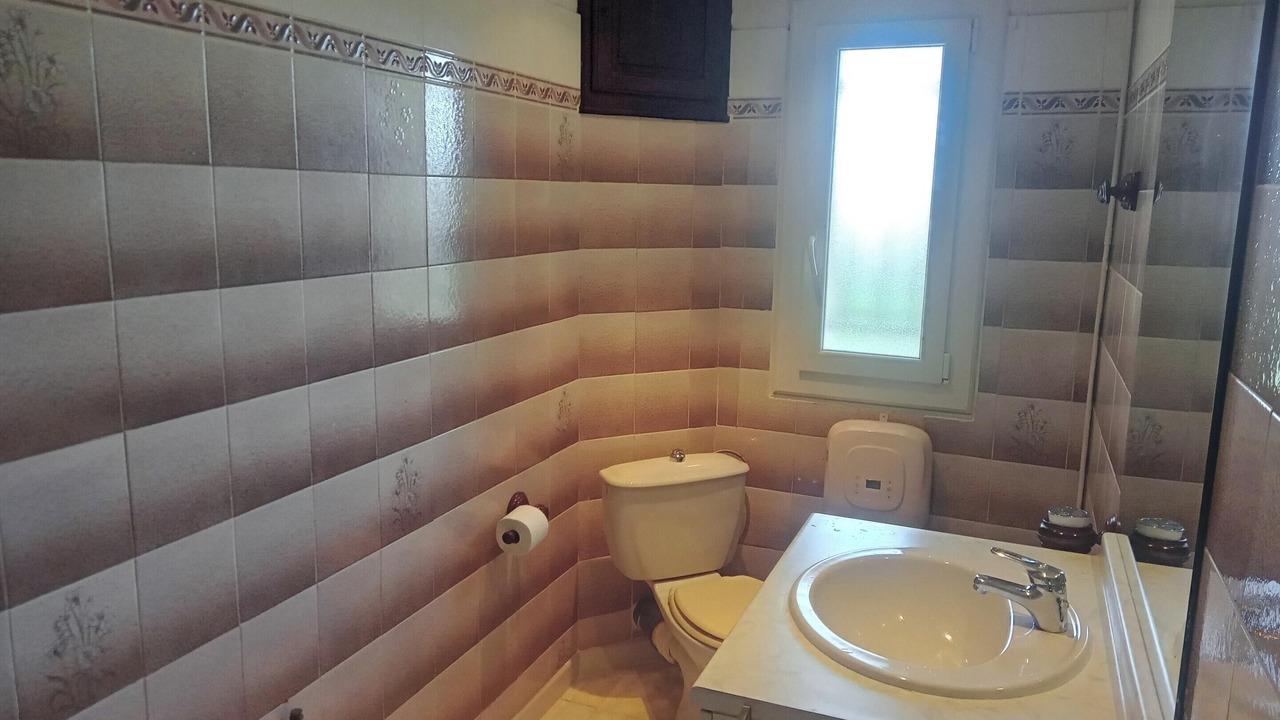 Photo of Bathroom in Arnaud-Guilhem