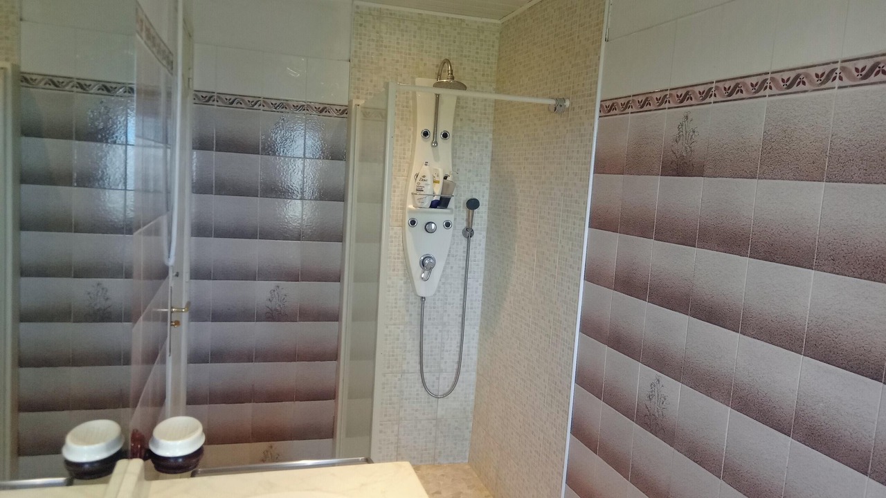 Photo of Bathroom in Arnaud-Guilhem