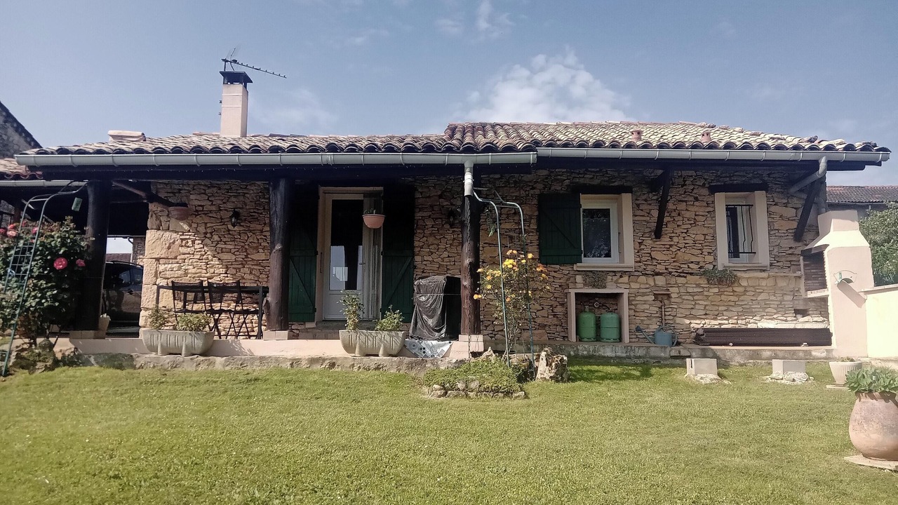Photo of Outdoor in Arnaud-Guilhem