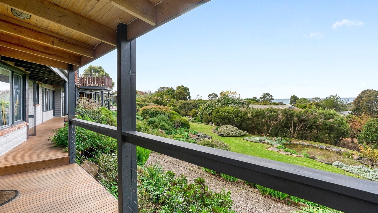 Photo of Patio Balcony in Shoreham