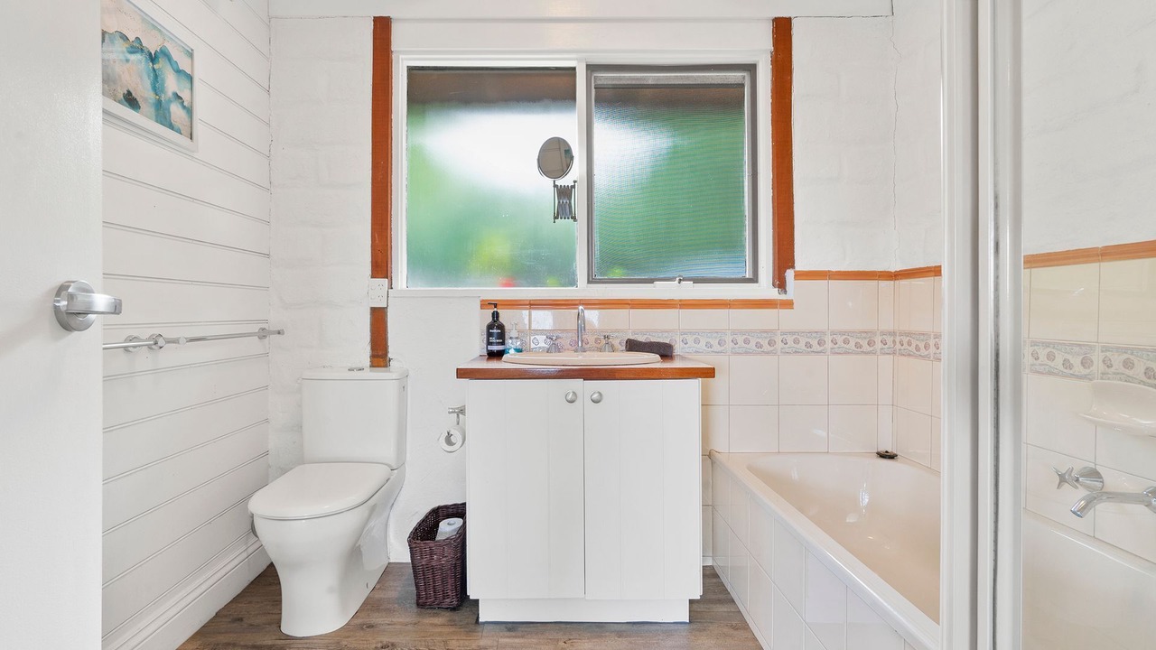 Photo of Bathroom in Shoreham
