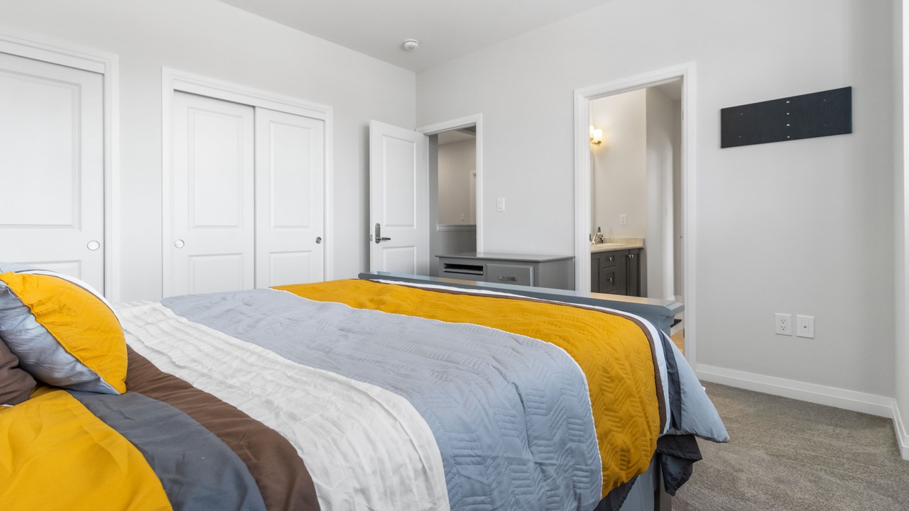Photo of Bedroom in Niagara Falls