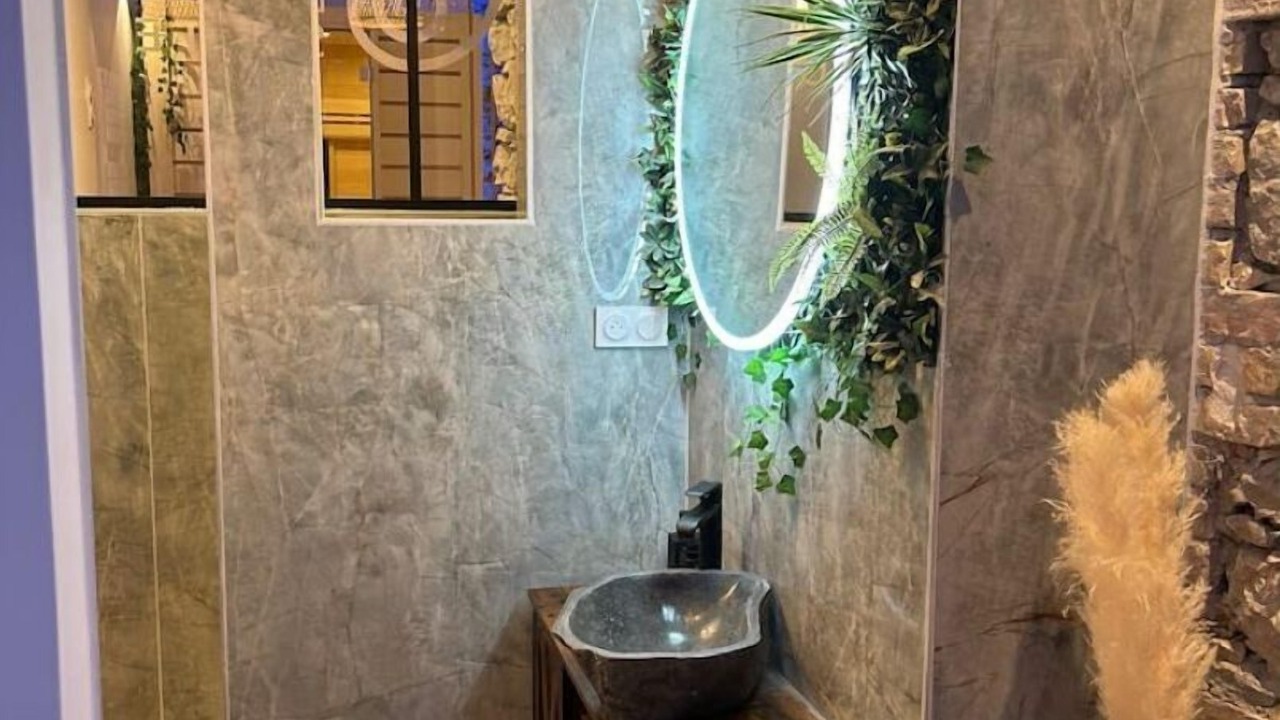Photo of Bathroom in Quartier Chorier-Berriat
