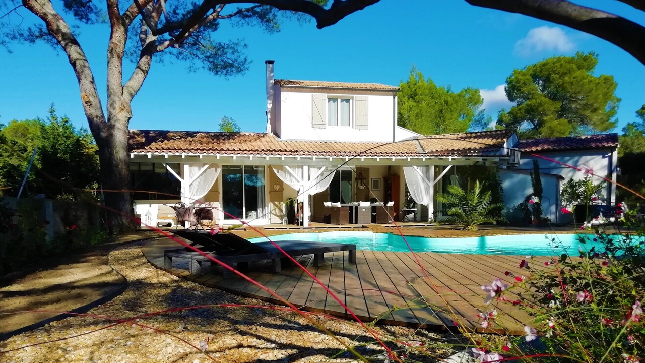 Photo of Outdoor in Uchaux