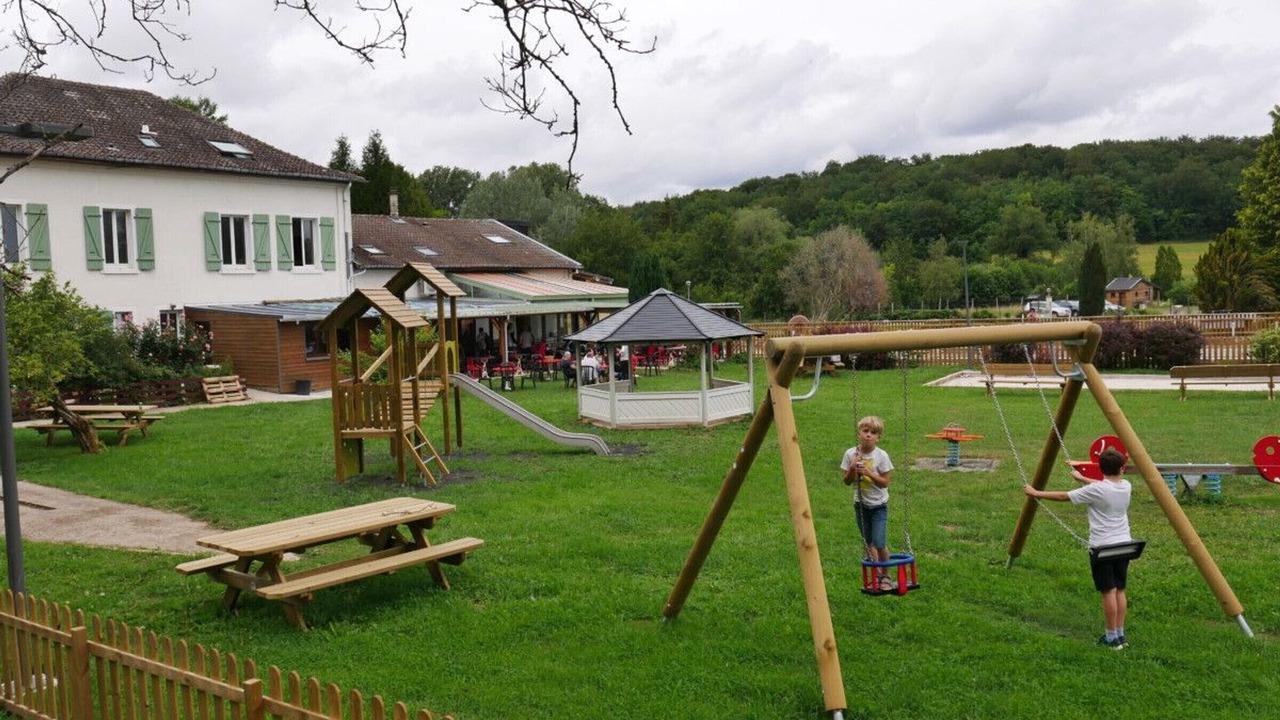Photo of Others in Lacroix-sur-Meuse