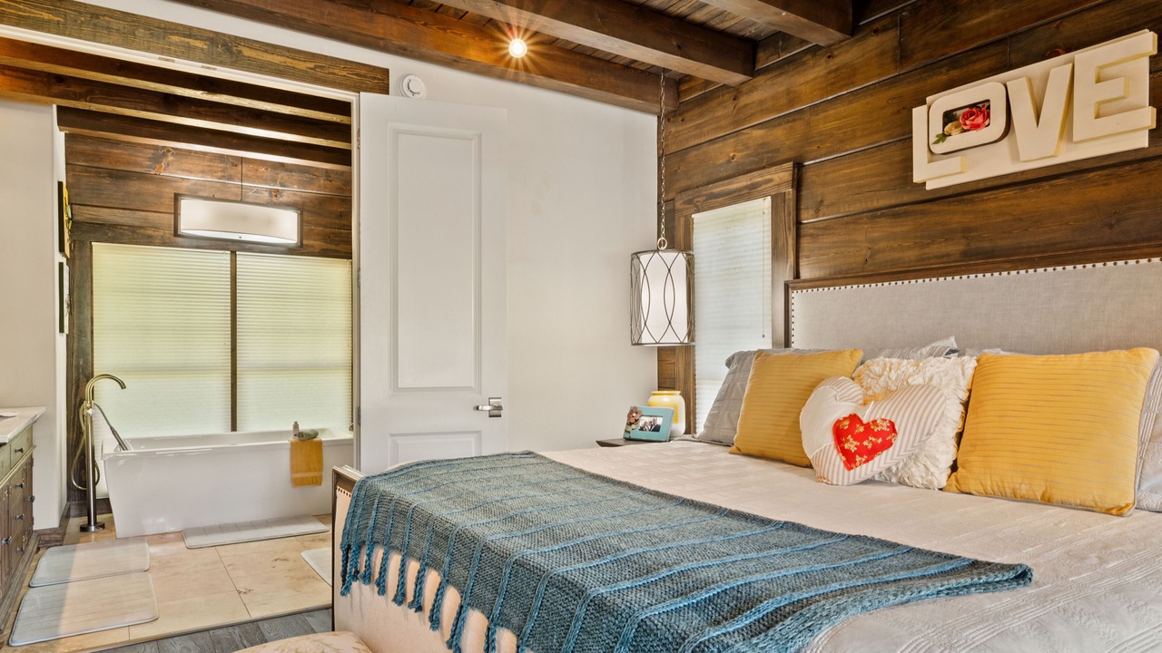 Photo of Bedroom in Negreet