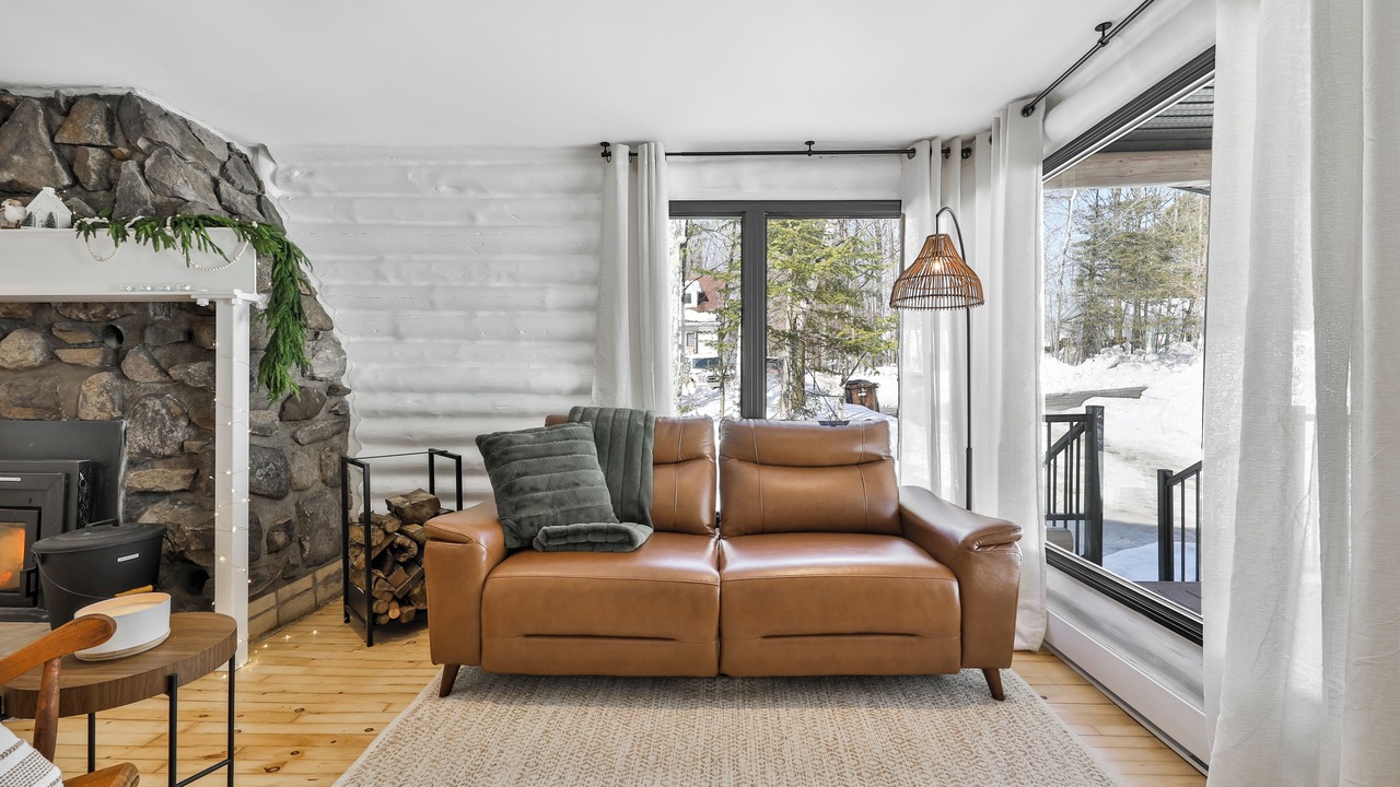 Photo of Livingroom in Saint-Calixte