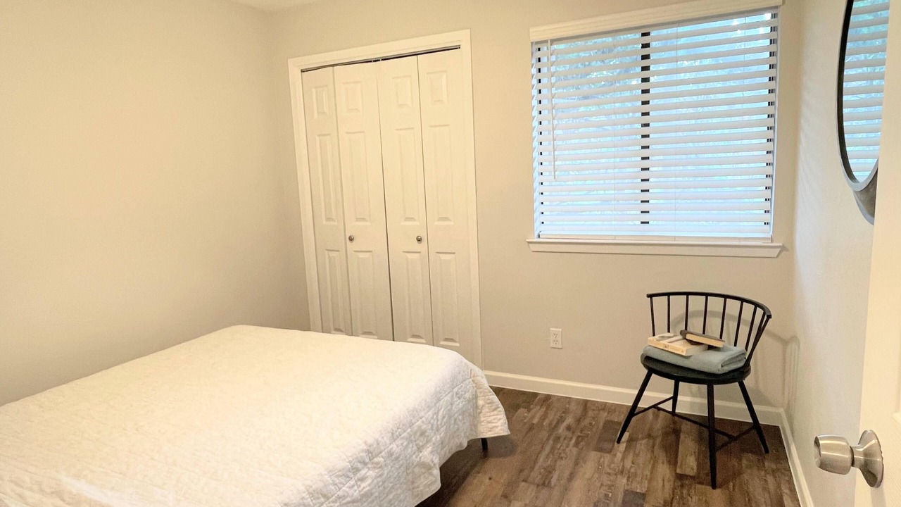 Photo of Bedroom in McNeil