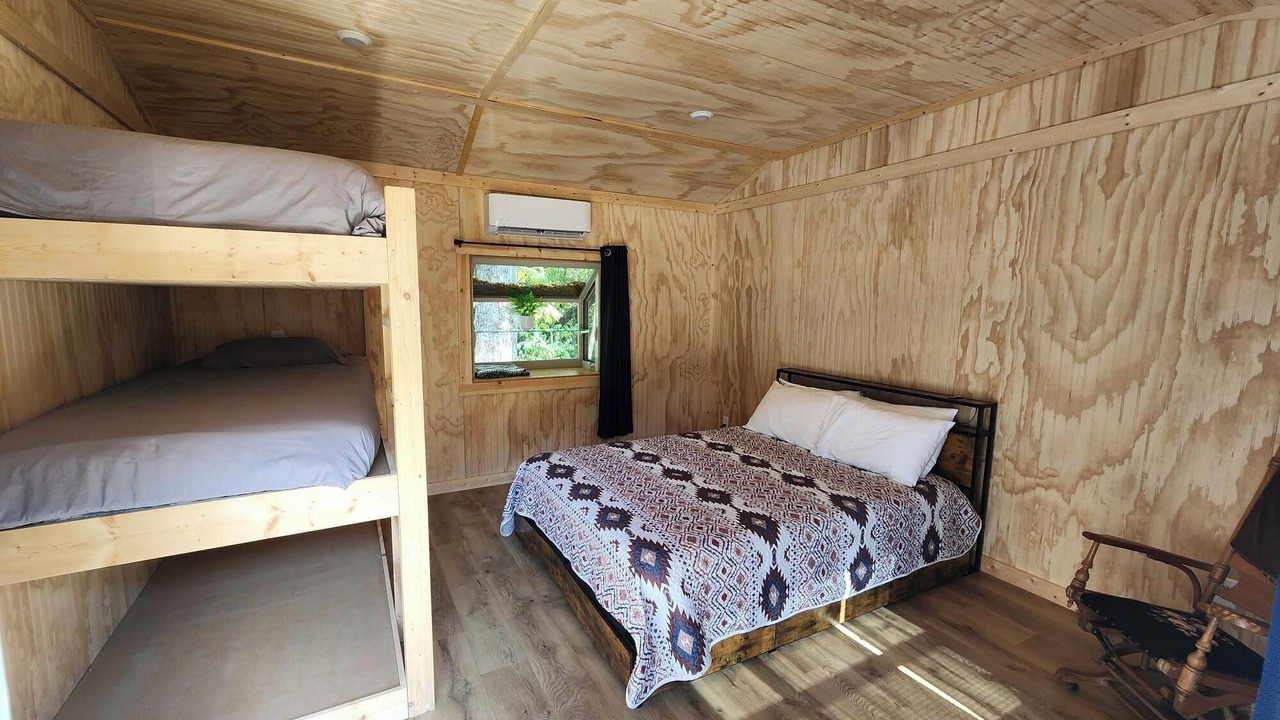 Photo of Bedroom in Holcomb