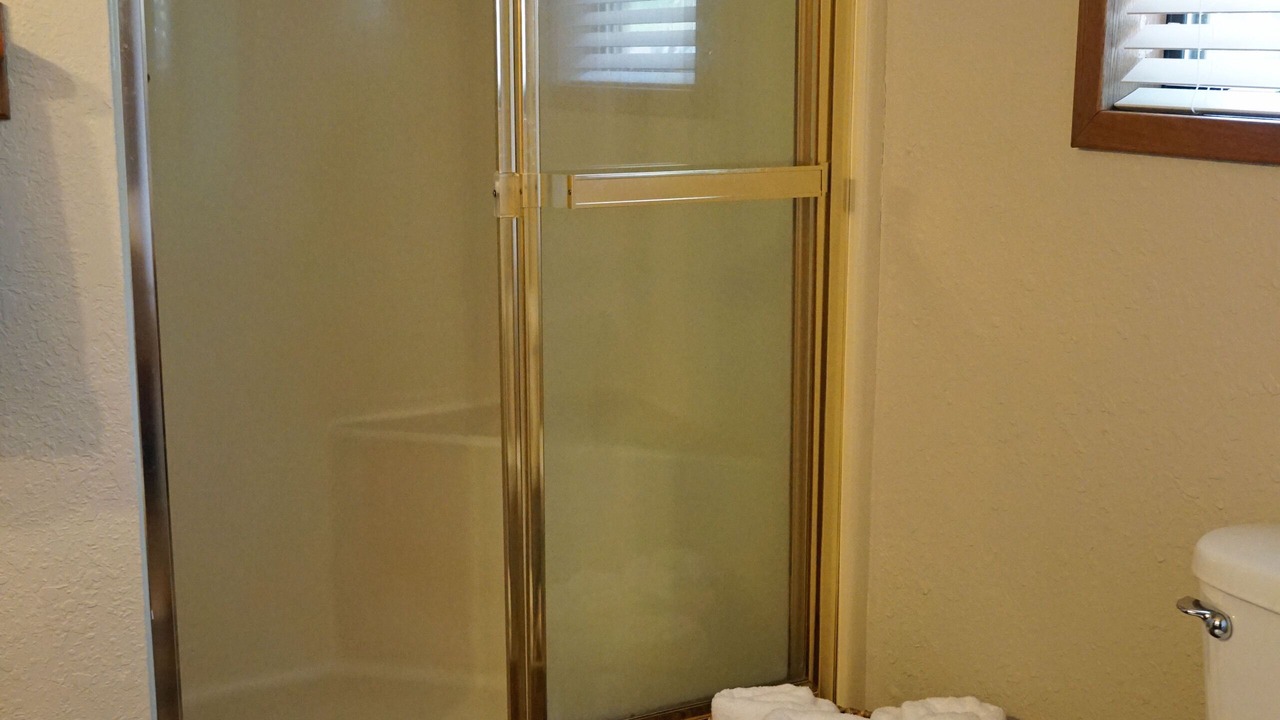 Photo of Bathroom in Evening Shade