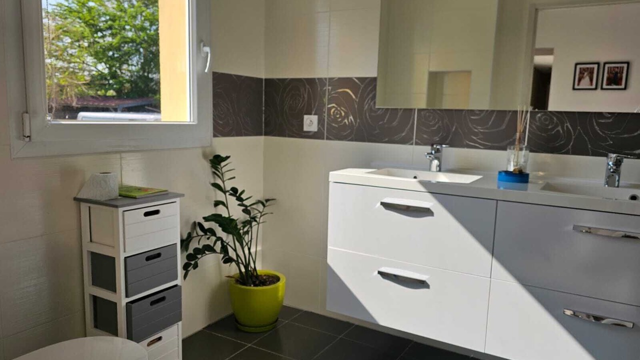 Photo of Bathroom in Pezilla-la-Riviere