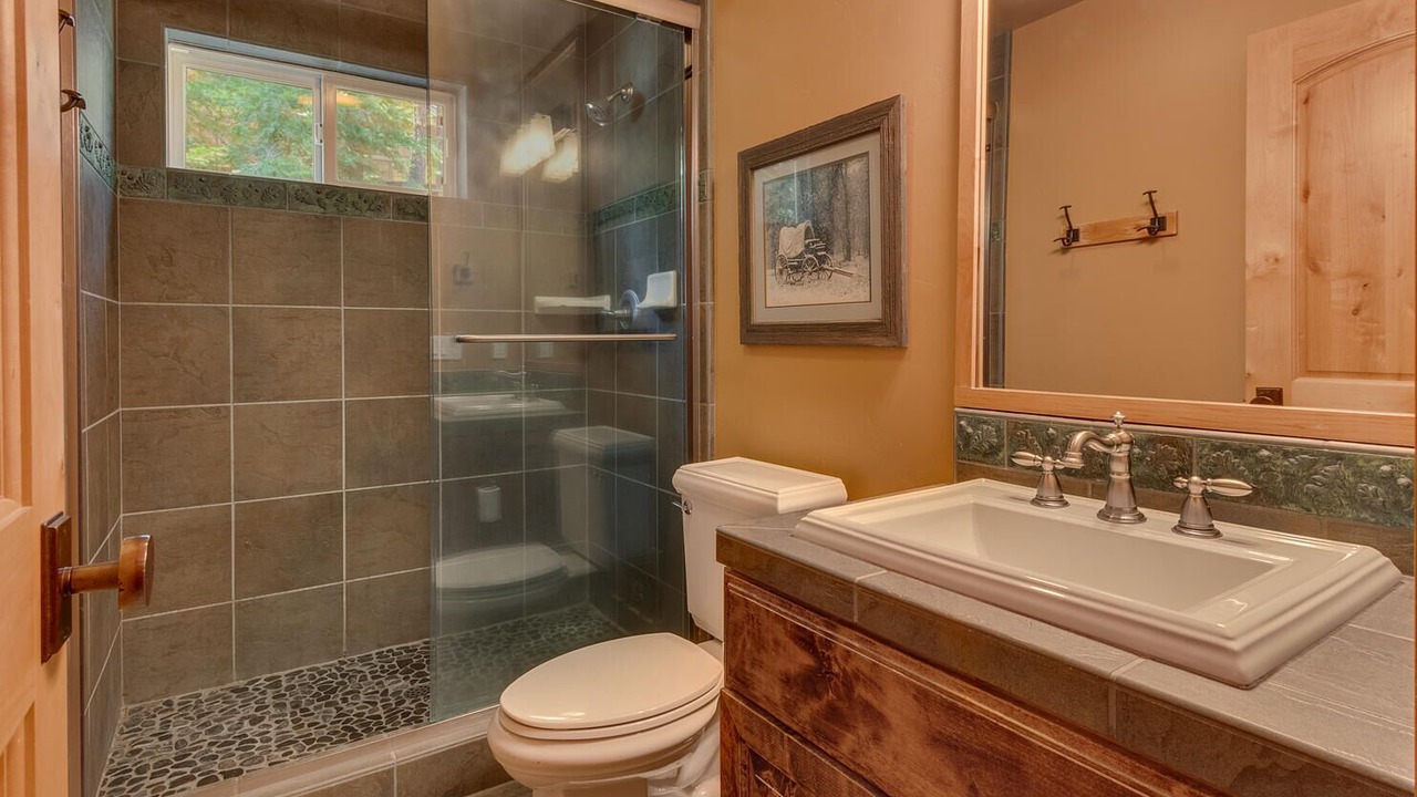 Photo of Bathroom in Sunnyside