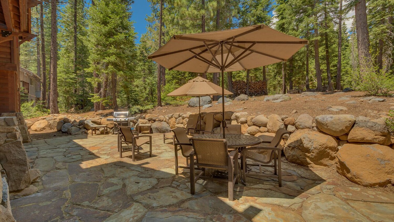 Photo of Outdoor in Sunnyside