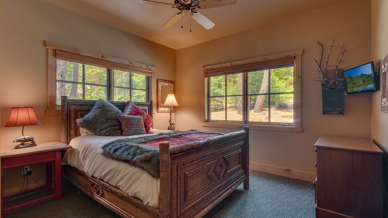 Photo of Bedroom in Sunnyside
