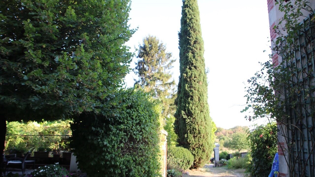 Photo of Outdoor in Cinq-Mars-la-Pile
