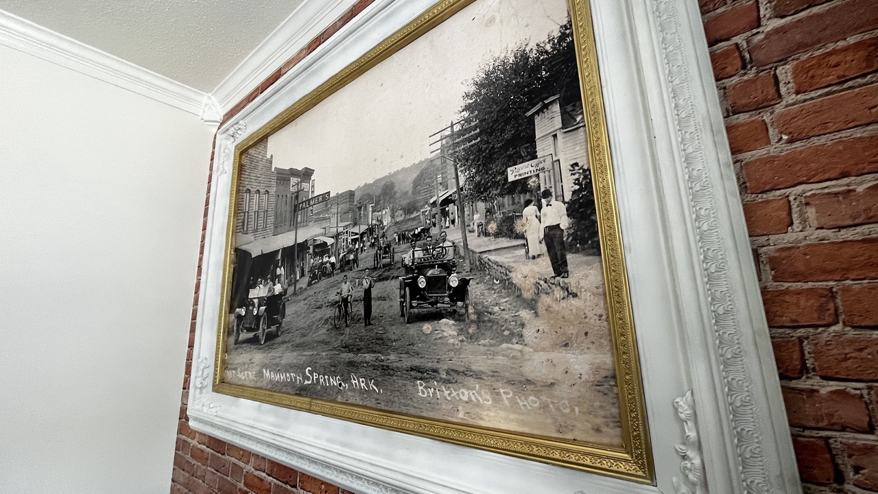 Photo of Others in Mammoth Spring