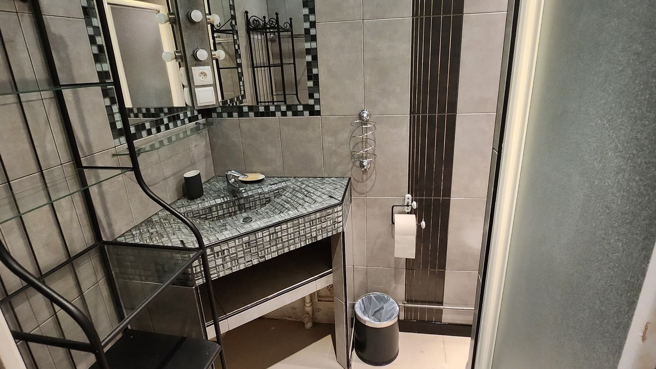 Photo of Bathroom in Bry-sur-Marne
