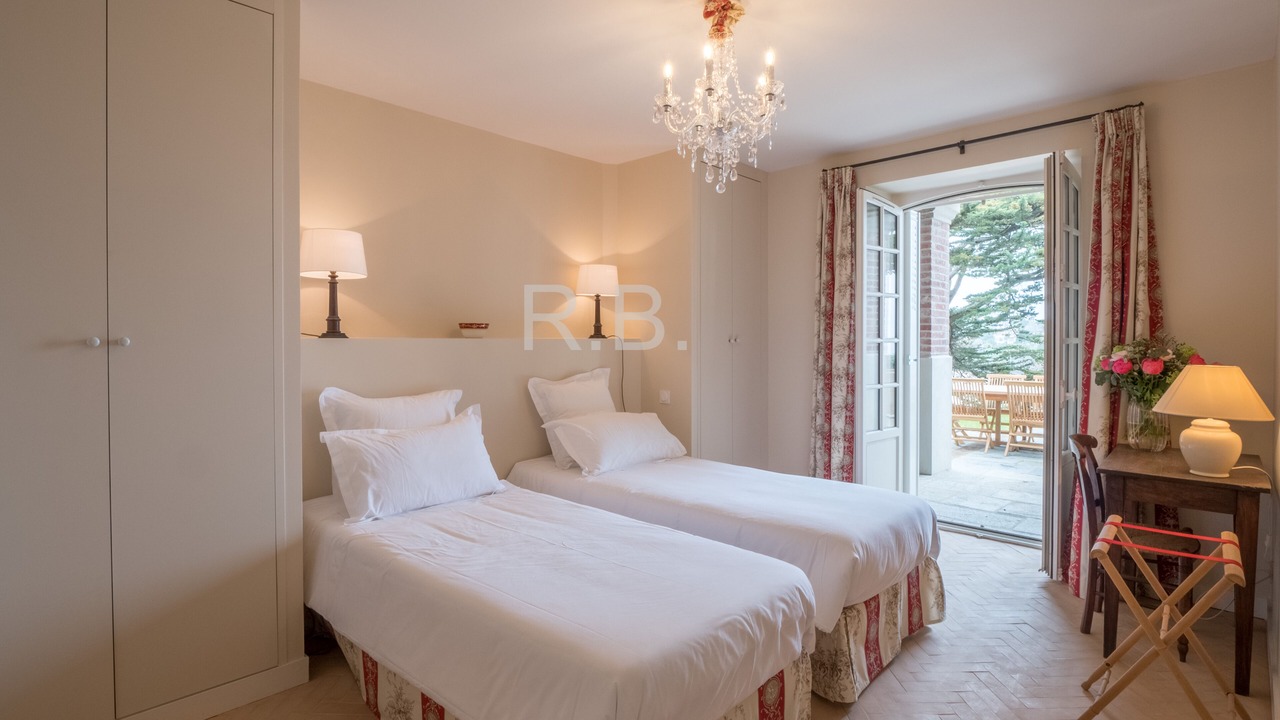 Photo of Bedroom in Dinard