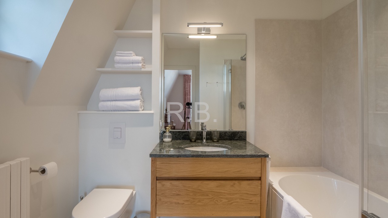 Photo of Bathroom in Dinard