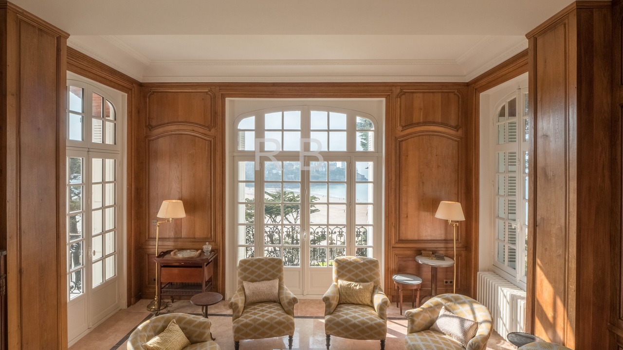 Photo of Others in Dinard