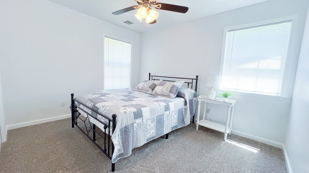 Photo of Bedroom in Proctor