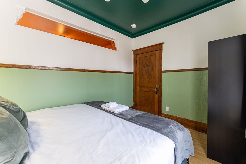 Photo of Bedroom in Hochelaga