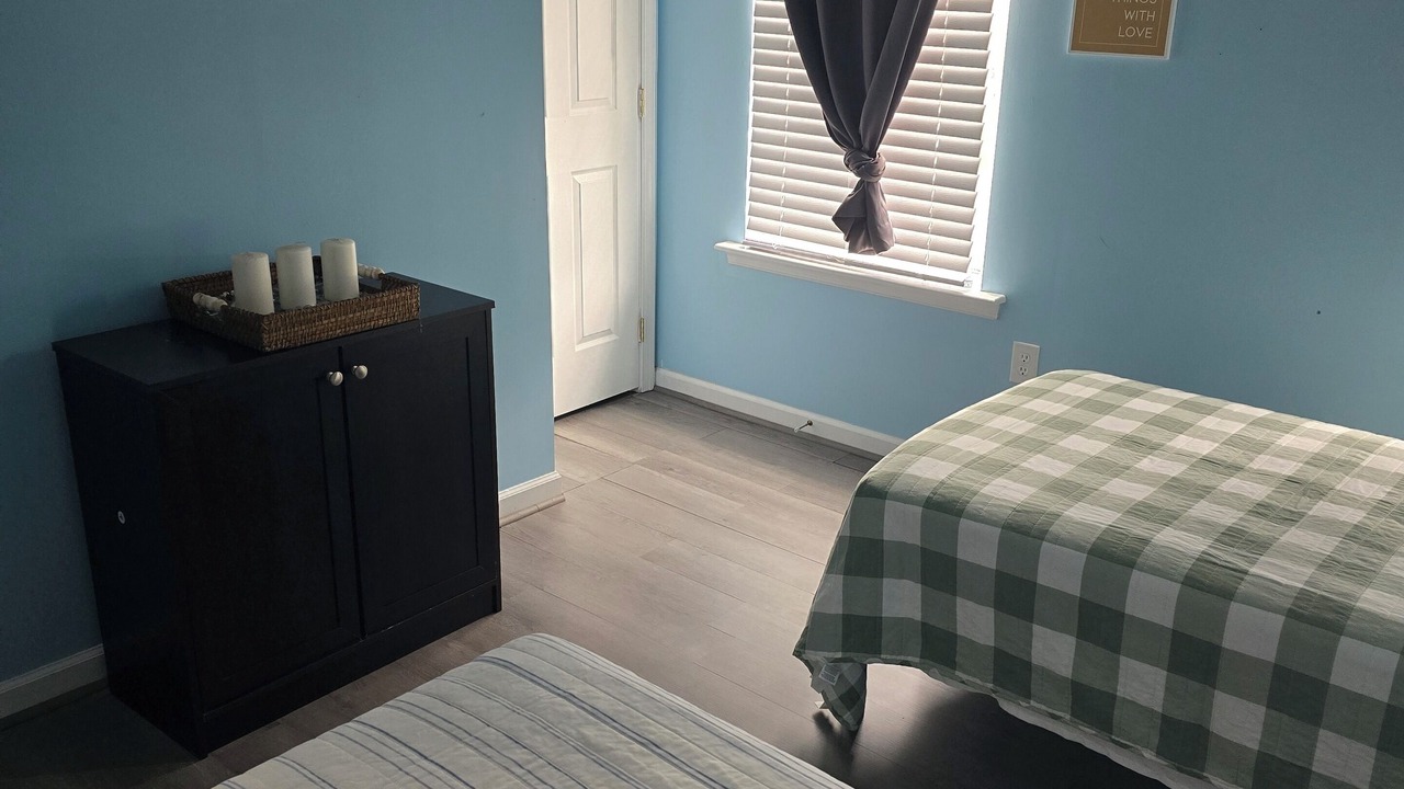 Photo of Bedroom in Rossville