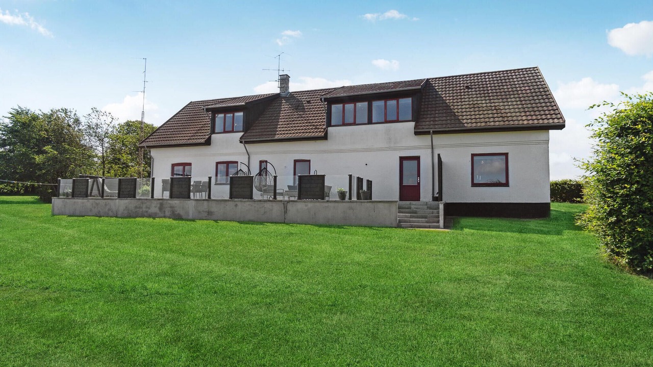 Photo of Others in Farso