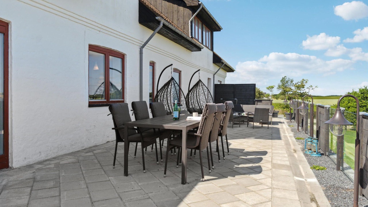 Photo of Others in Farso