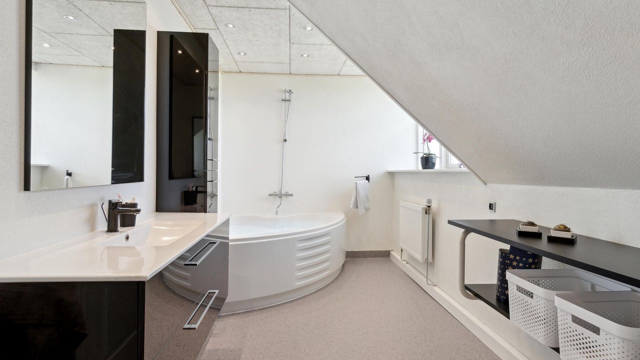 Photo of Bathroom in Farso